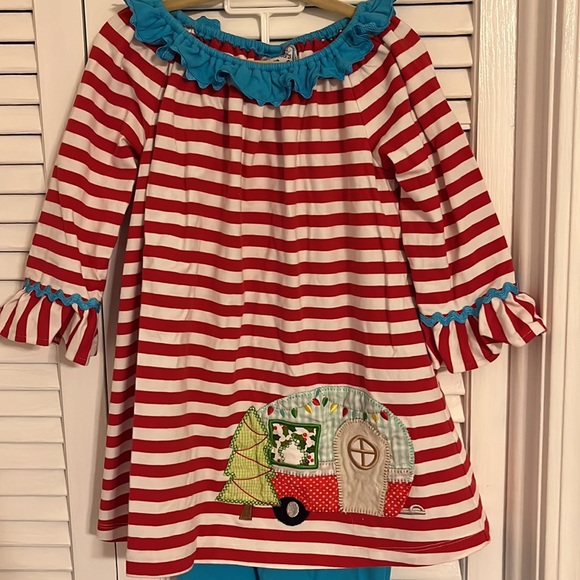 Christmas caravan two piece - Picture 2 of 3